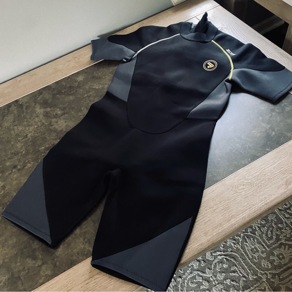 Men's Wetsuits 1.5/3mm Premium Neoprene BackZip Shorty Dive Skin Spearfishing - Picture 9 of 12